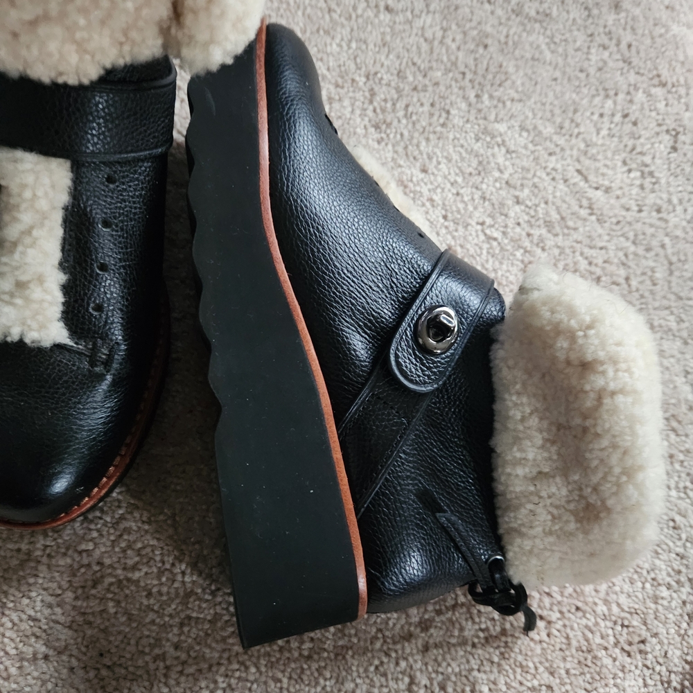 Coach Black Leather with Cream Shearling - Picture 3 of 6